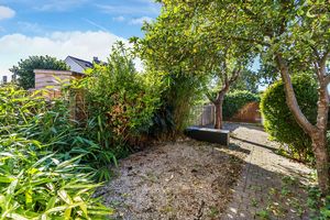 Photo 18- click for photo gallery